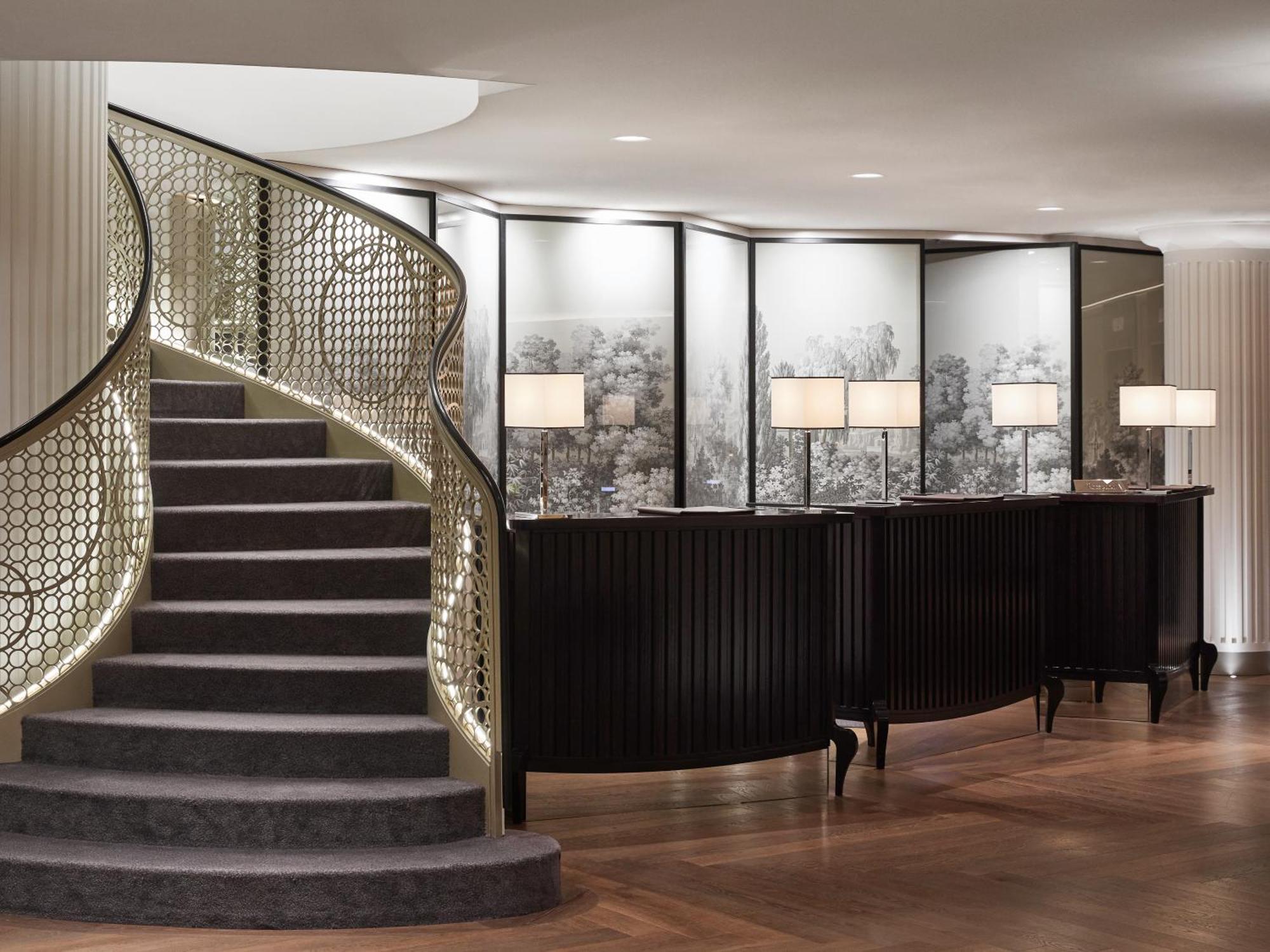 Hotel Sofitel Frankfurt Opera Frankfurt nad Mohanem Exteriér fotografie The hotel's lobby