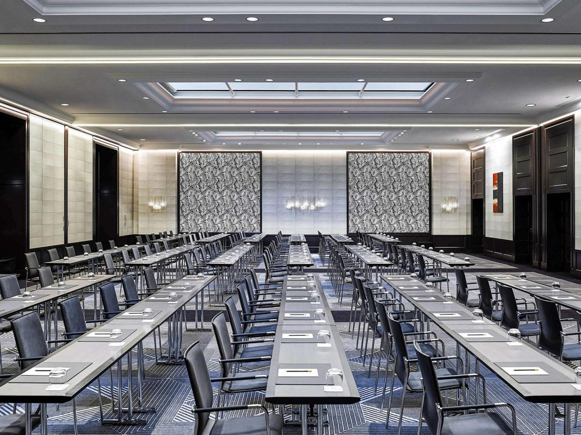 Hotel Sofitel Frankfurt Opera Frankfurt nad Mohanem Exteriér fotografie The ballroom
