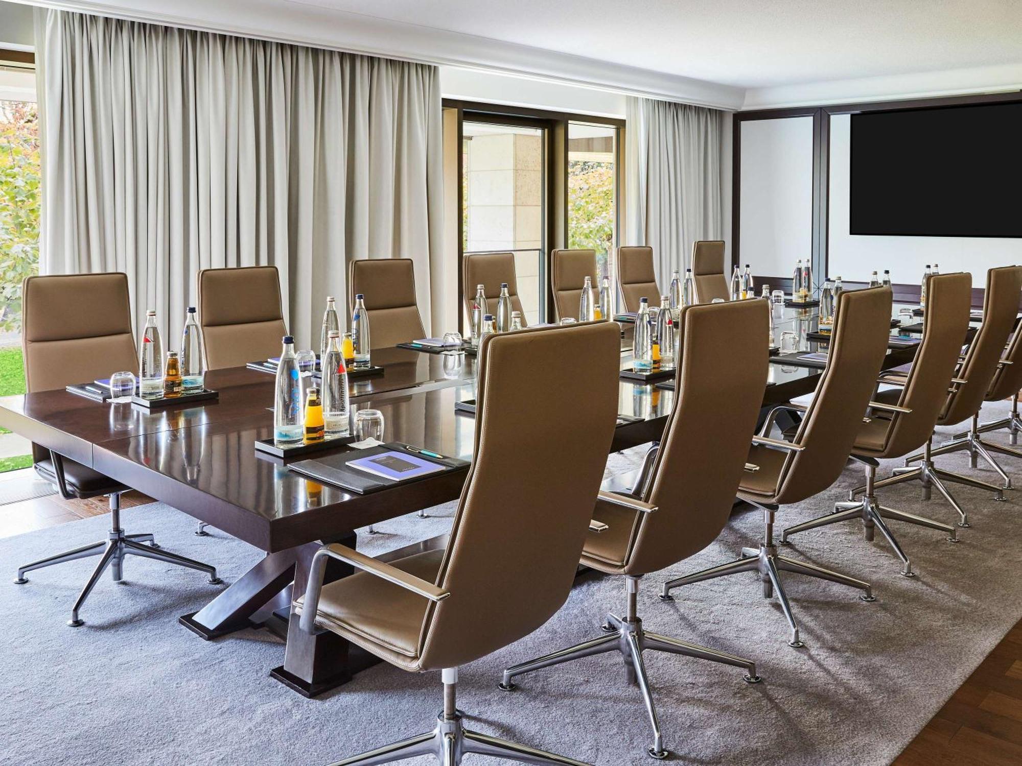 Hotel Sofitel Frankfurt Opera Frankfurt nad Mohanem Exteriér fotografie Meeting room